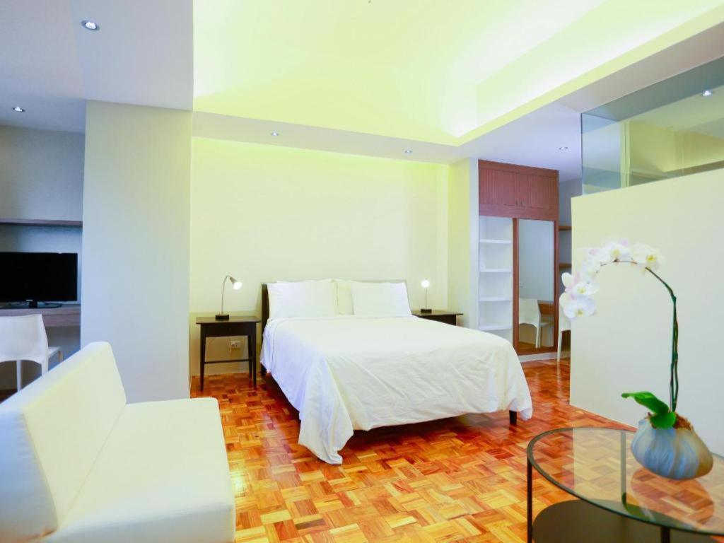 The Victor Hotel Makati City Exteriér fotografie