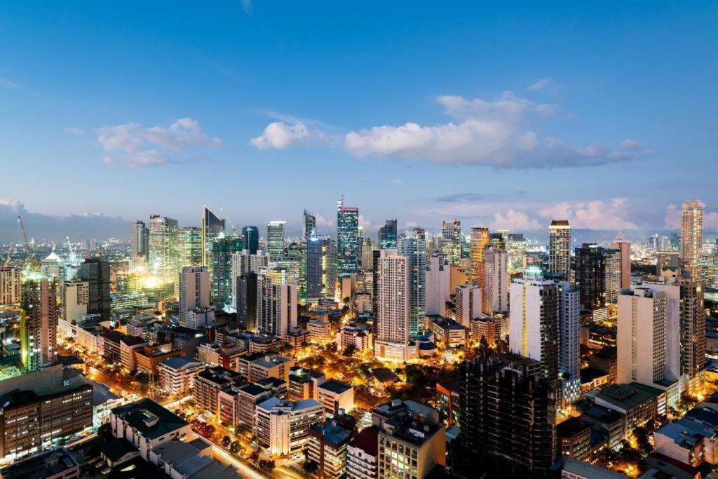 The Victor Hotel Makati City Exteriér fotografie